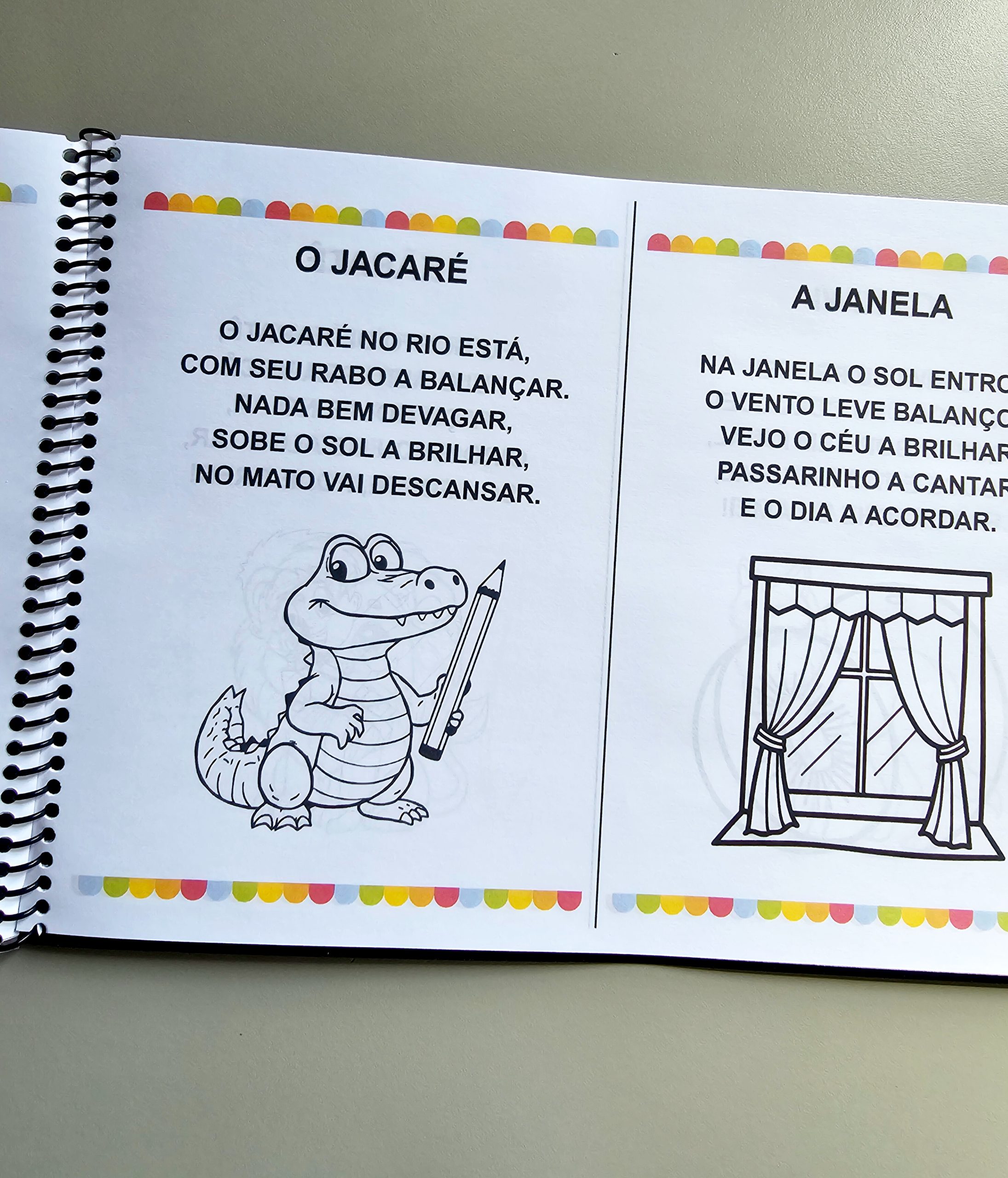 Meu Livrinho de Leitura – Para Ler e Colorir