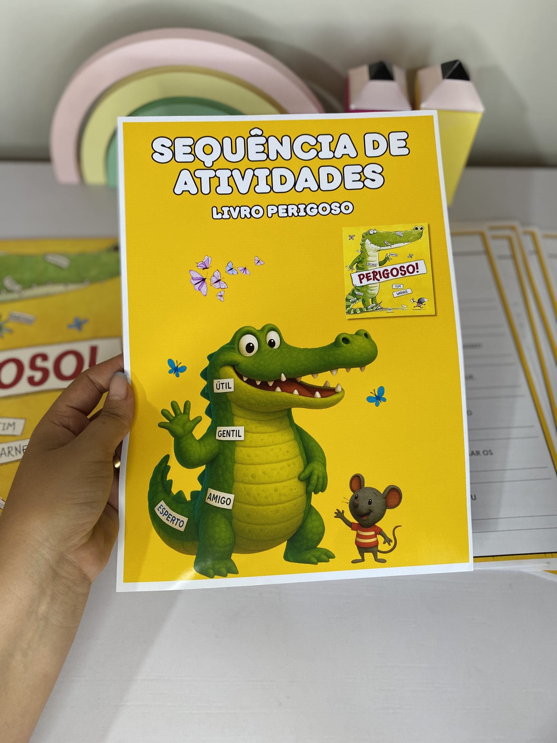 Sequência de atividades livro "perigoso"