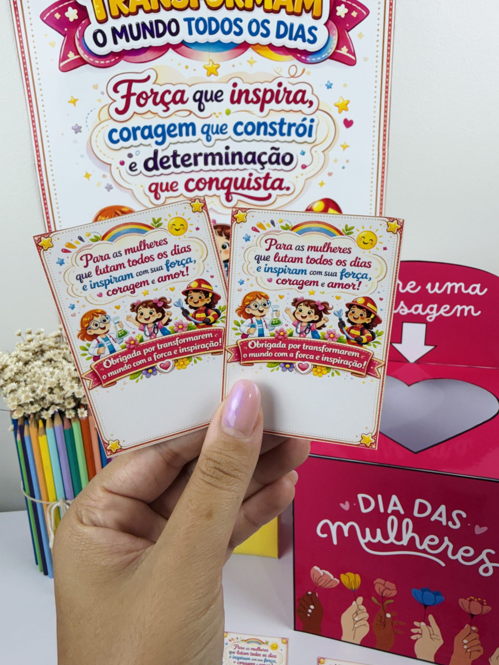 KIT DIA DAS MULHERES – PAINEL + CAIXA INTERATIVA + MENSAGENS - Imagem 3